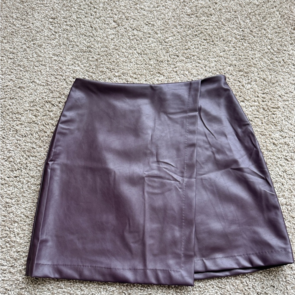 Old Navy High Waisted Faux Leather Mini Skirt